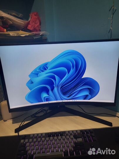Монитор Samsung Odissey G5