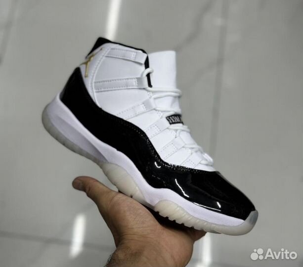 Кроссовки Nike air jordan 11