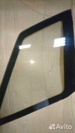 Форточки Skyline R32