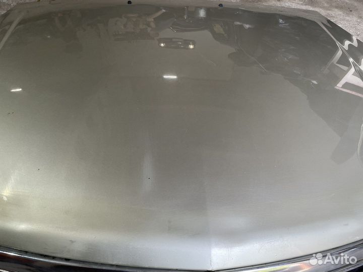 Капот газ 31105