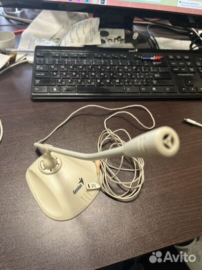 Микрофон Genius бесплатно