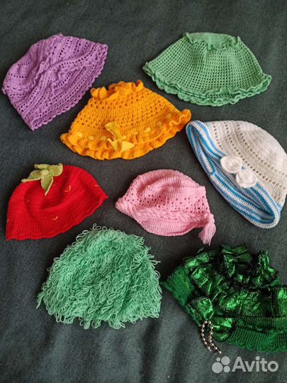Шапочки вязаные для малышки