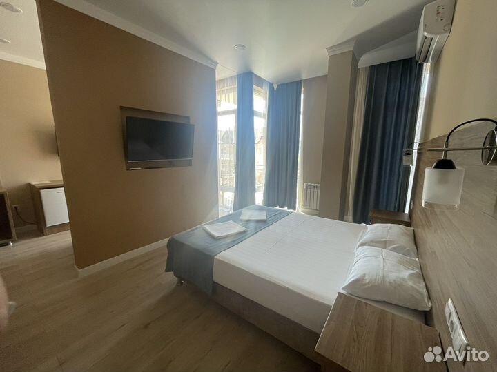 Горничная с проживанием на море