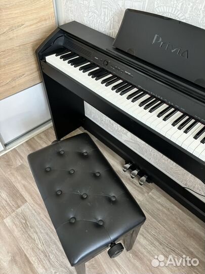 Электронное пианино Casio Privia PX-750