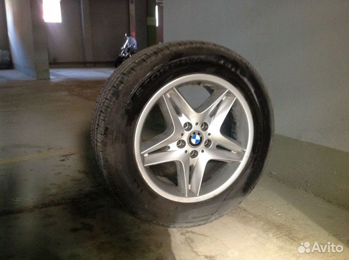 Продаю комплект покрышек Pirelli