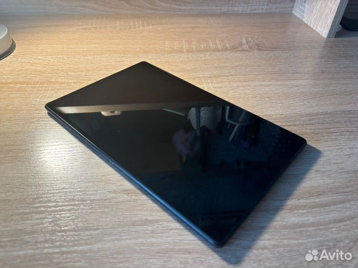 Планшет Lenovo TB X606F