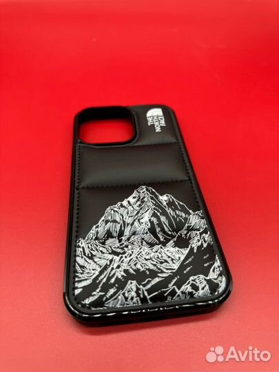 Чехлы на модели iPhone