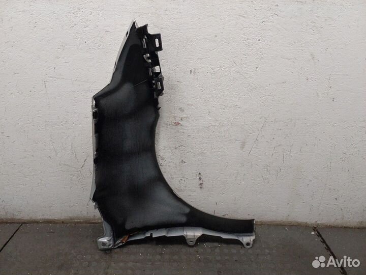 Крыло левое переднее Citroen C4