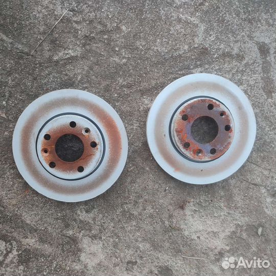 Оригинальные Тормозные диски Рено дастер новые