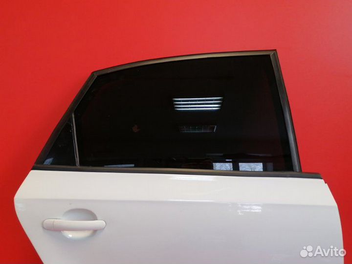 Дверь задняя правая Volkswagen Polo