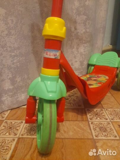 Самокат детский трехколесный бу