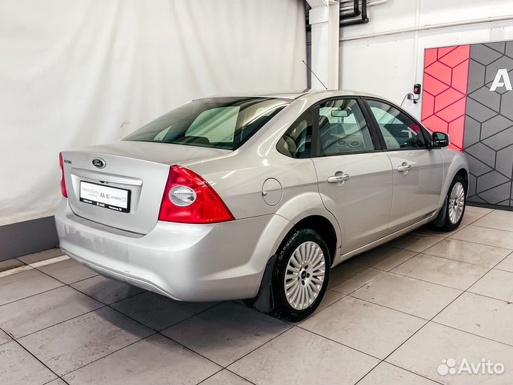 Ford Focus 1.8 МТ, 2011, 212 278 км
