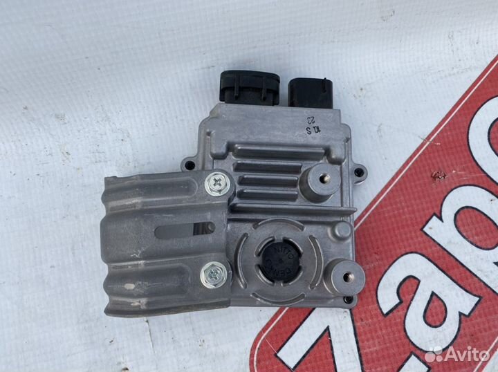 Блок управления топливным насосом Lexus RX