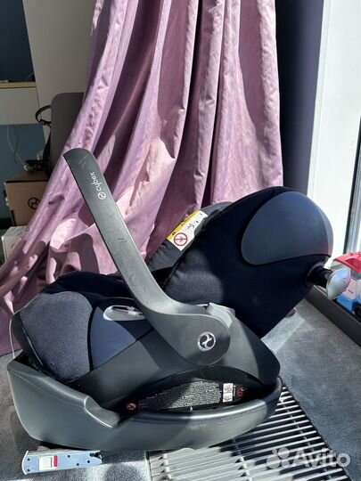 Cybex Cloud Q Plus + isofix-база