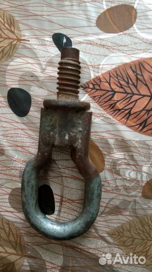 Заглушка бампера форд