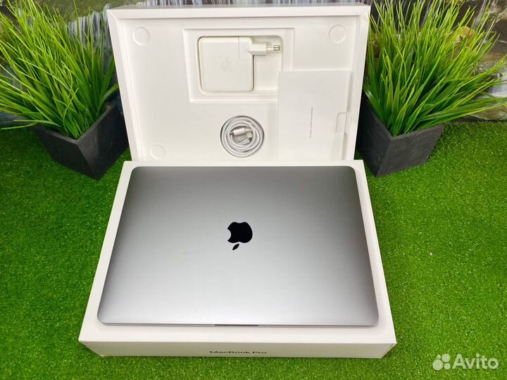 MacBook Pro 13 2020 M1 Полный комплект