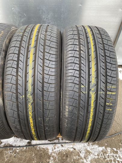 Yokohama dB Decibel E70 215/55 R17