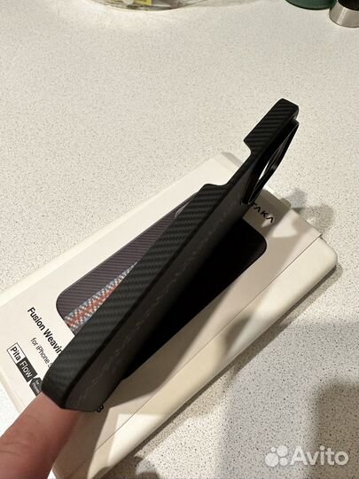 Pitaka iPhone 14 pro max