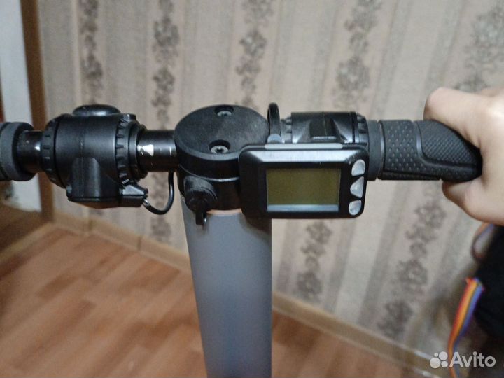 Электросамокат hiper