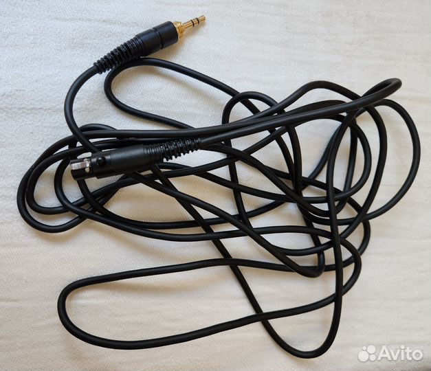 Кабель для наушников AKG K702
