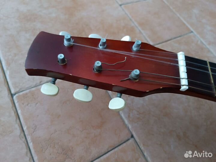 Классическая гитара бу