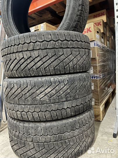 Continental ContiVikingContact 5 245/45 R17 99T