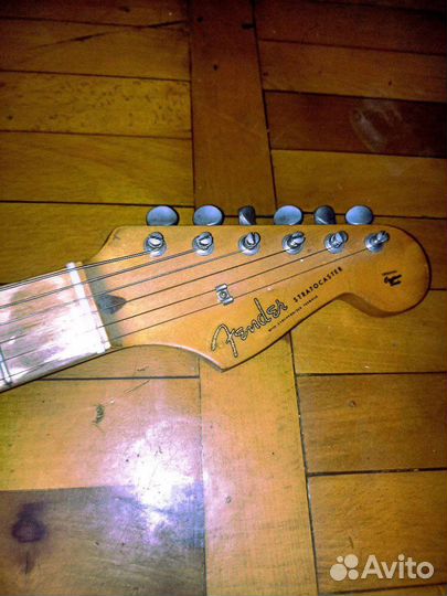 Fernandes (fender) stratocaster крематорий