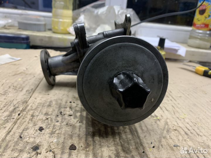 Б/У Насос гидроусилителя Mercedes Benz W124