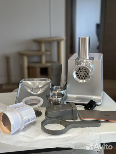 Мясорубка электрическая bork