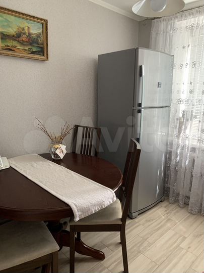 3-к. квартира, 60 м², 2/5 эт.