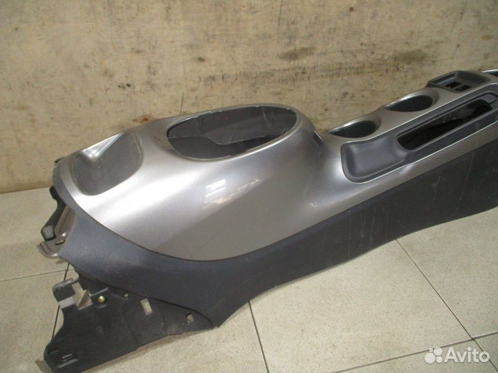 Консоль Nissan Juke (F15) 2011-2019