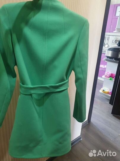 Пальто женское 42 44 новое