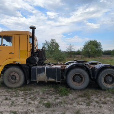 Седельный тягач КАМАЗ 6460, 2011