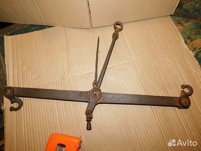 Антикварные, равно-плечевые весы до 5 ф. ри