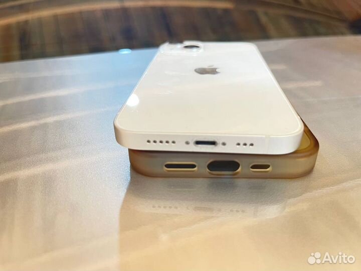 iPhone 13, 256 ГБ