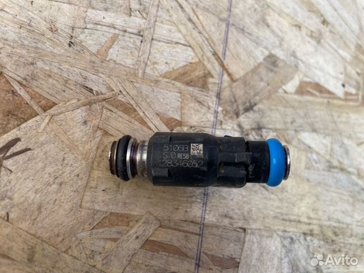 Форсунка топливная LADA Vesta