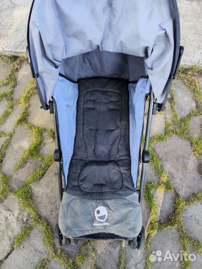 Прогулочная коляска трость