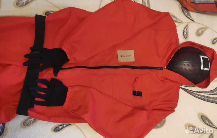 Костюм из игры в кальмара