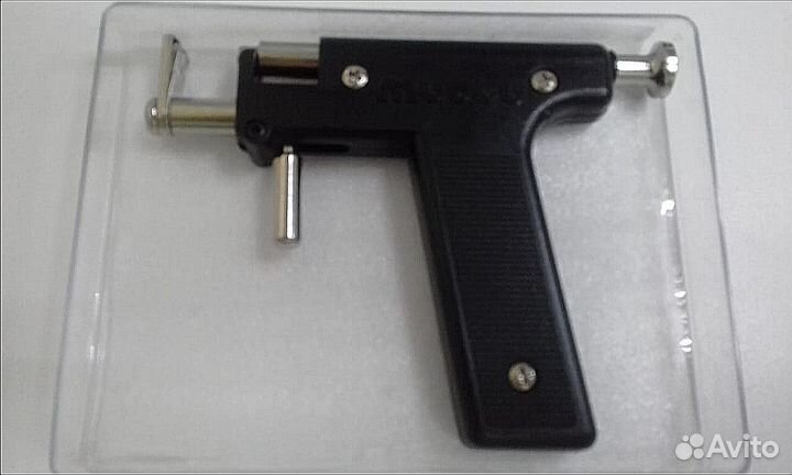 Пистолет для прокола ушей