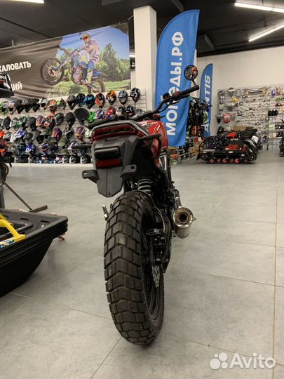 Мотоцикл Авантис сити (красный)