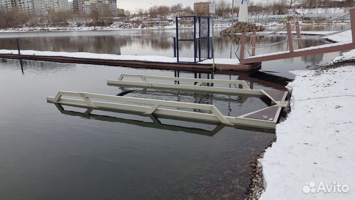 Парковочное место для лодок и катеров на воде