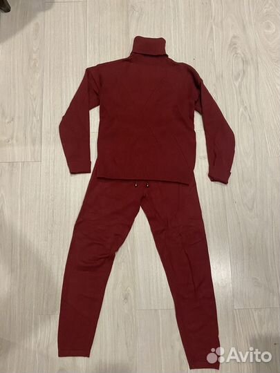 Теплый костюм 46/48