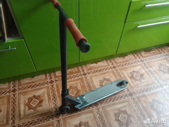 Трюковой самокат