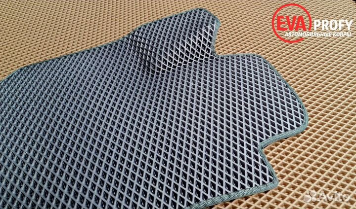 Ева коврики на Toyota Yaris