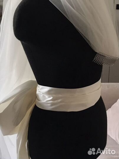 Новая длинная фата на гребне