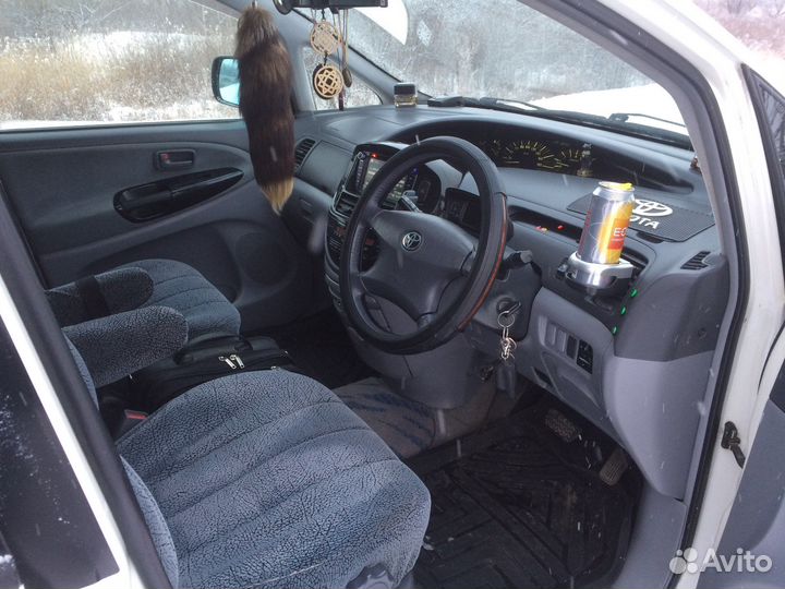 Автомобильные чехлы Toyota Estima 2002 ACR30