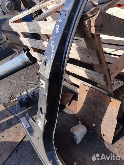 Правый порог и средняя стойка сценик 2