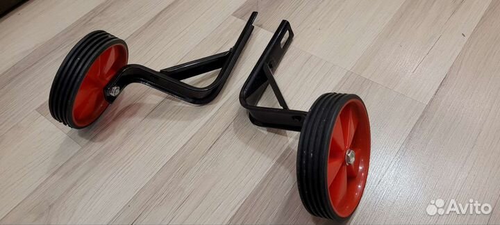 Детский велосипед 4-6 лет, колеса 18