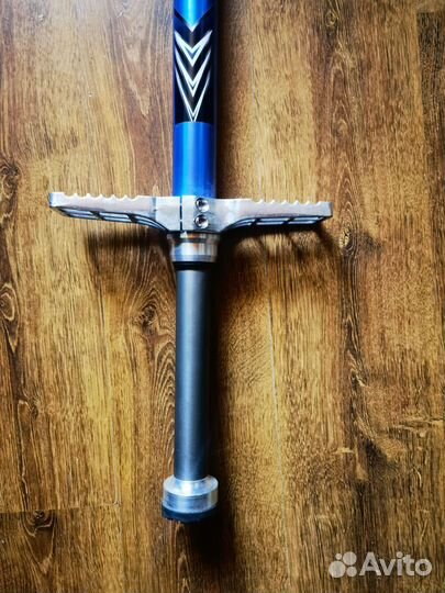 Пого стик тренажер кузнечик