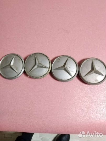 Колпачки на литые диски Mercedes